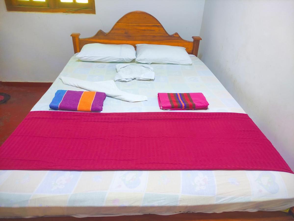 Deer Garden Guest Hotel Polonnaruwa Exterior photo