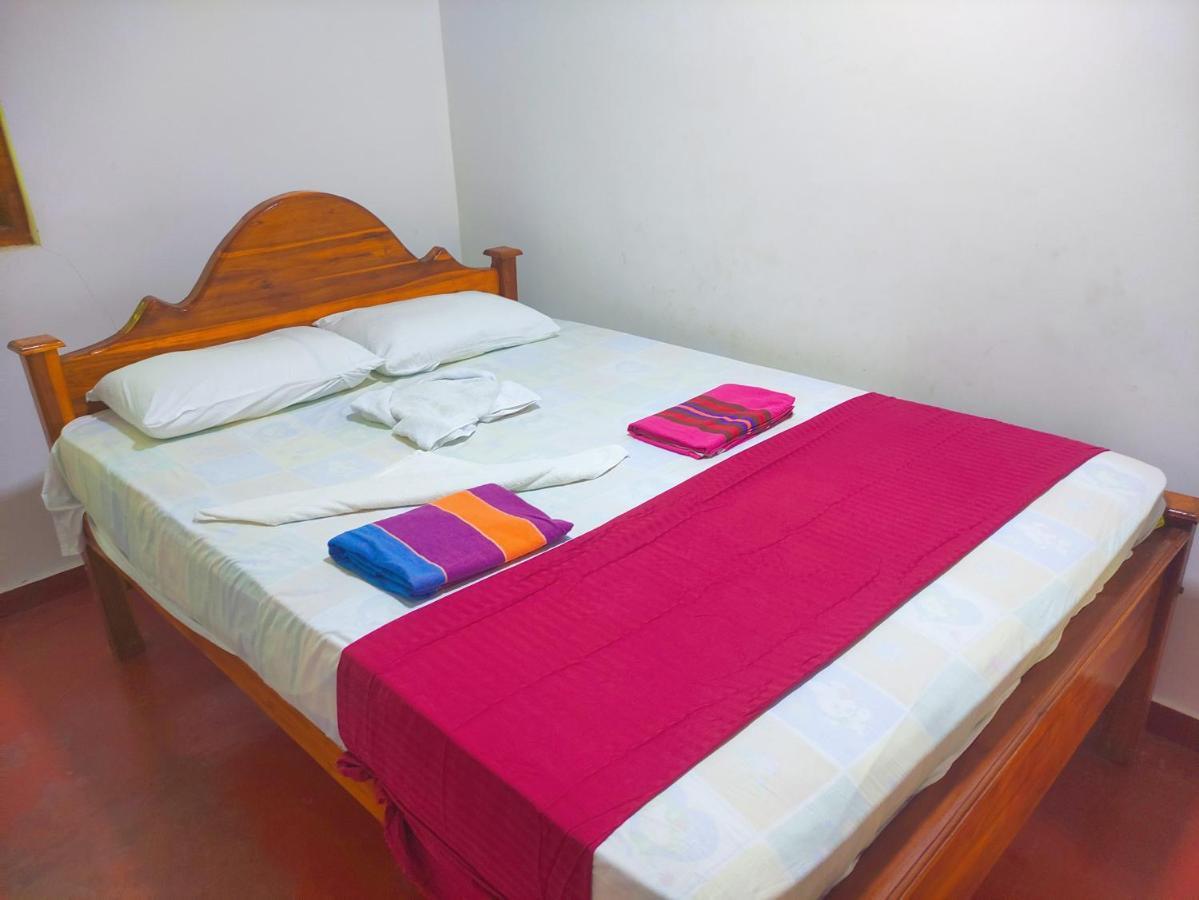 Deer Garden Guest Hotel Polonnaruwa Exterior photo