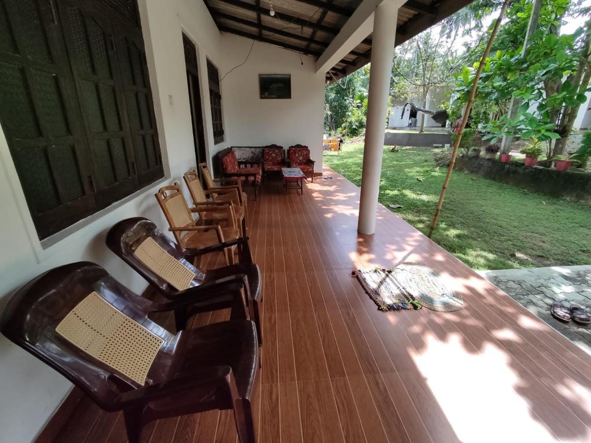 Deer Garden Guest Hotel Polonnaruwa Exterior photo