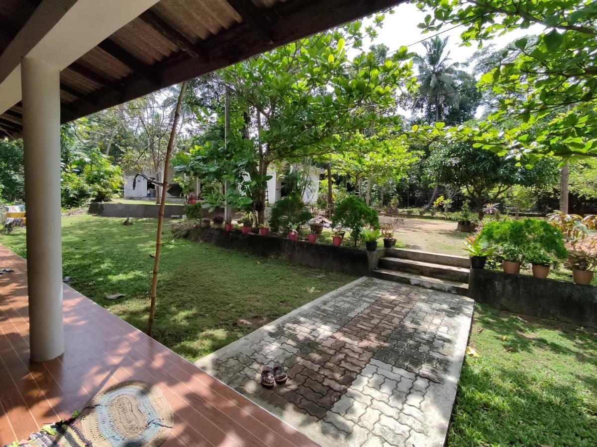 Deer Garden Guest Hotel Polonnaruwa Exterior photo